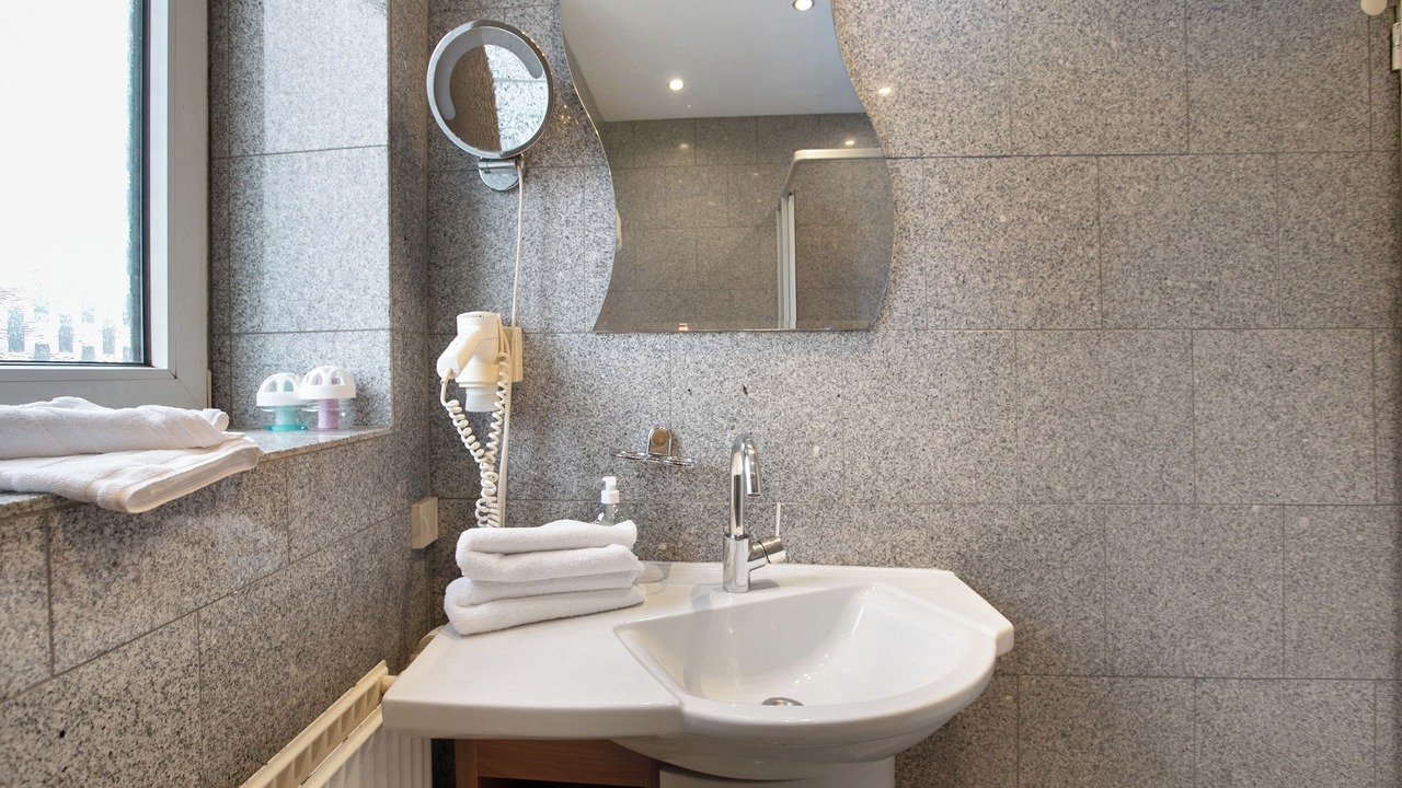 Photo of Bathroom in Tinnum