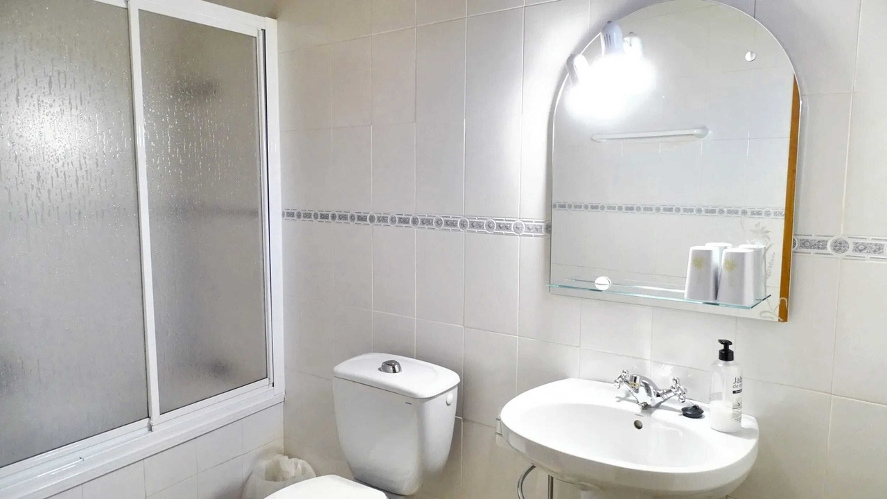 Photo of Bathroom in Jerte