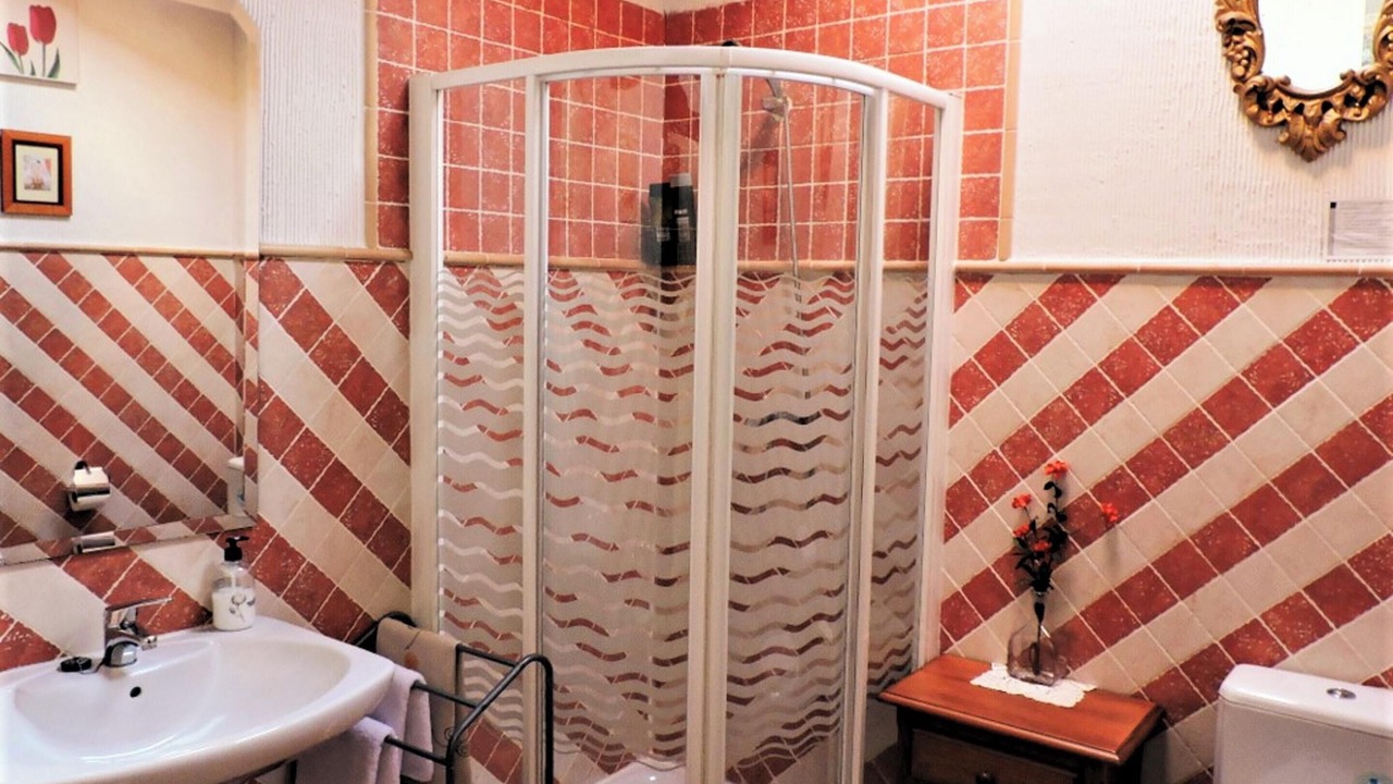 Photo of Bathroom in La Hoya