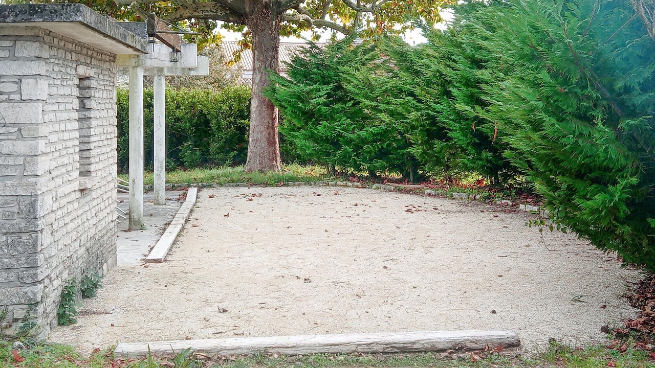 Photo of Others in Chamaret