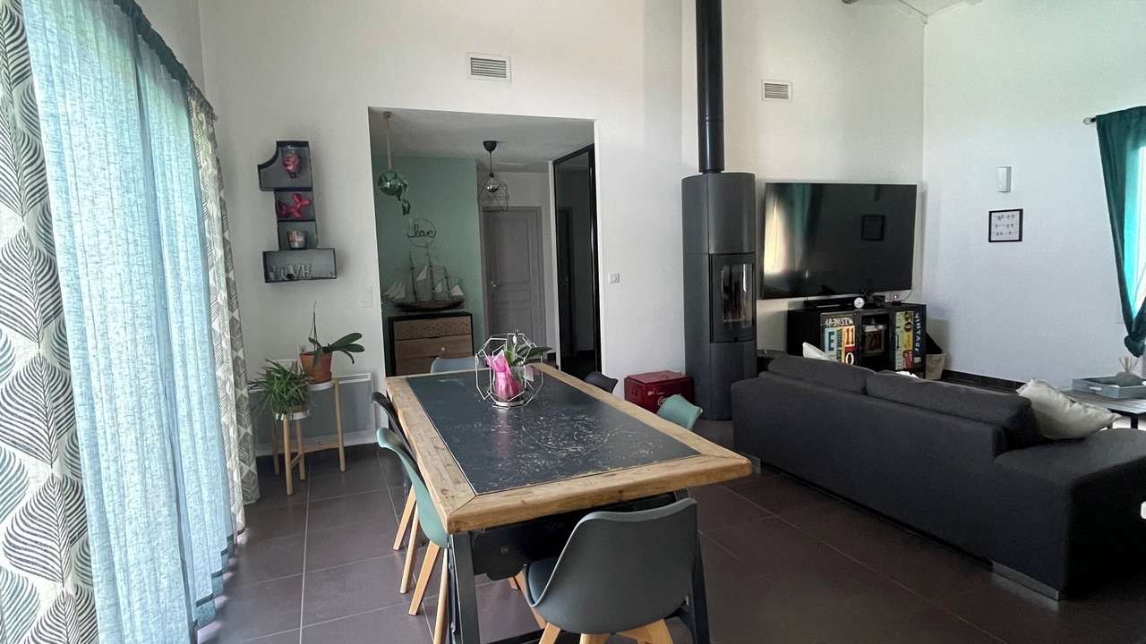 Photo of Bedroom in Plan-d'Orgon