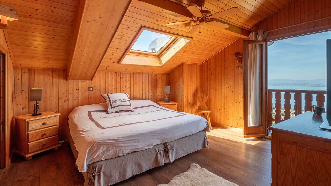 Photo of Bedroom in Evian-les-Bains