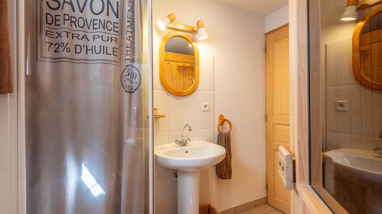 Photo of Bathroom in Evian-les-Bains