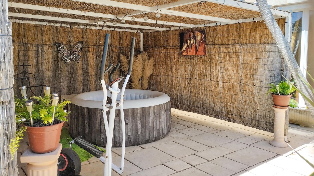 Photo of Outdoor in Cabannes