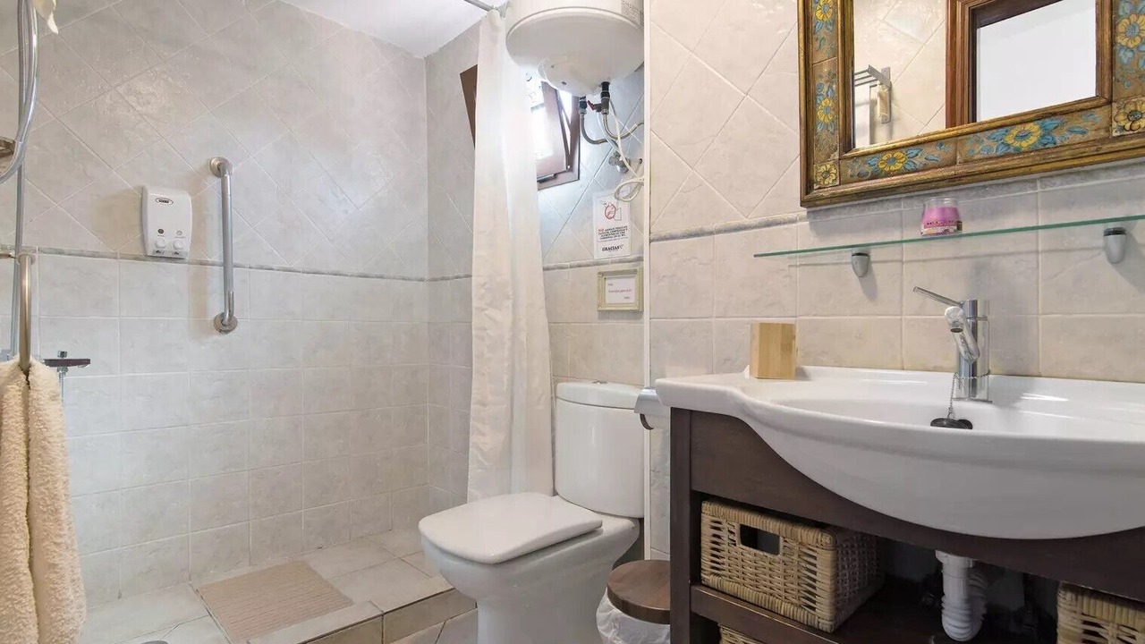 Photo of Bathroom in Valsequillo de Gran Canaria