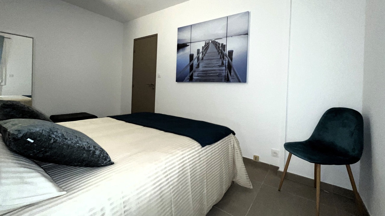 Photo of Bedroom in Le Pontet