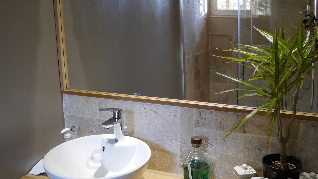 Photo of Bathroom in Quartier des Espesses