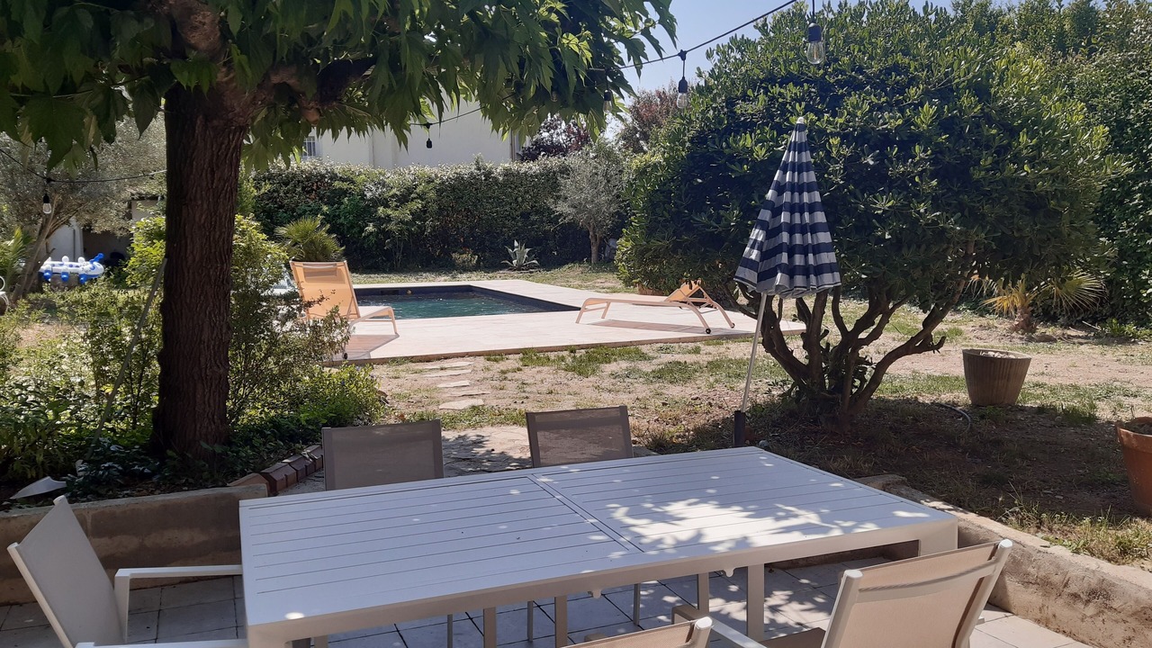 Photo of Outdoor in Pelissanne