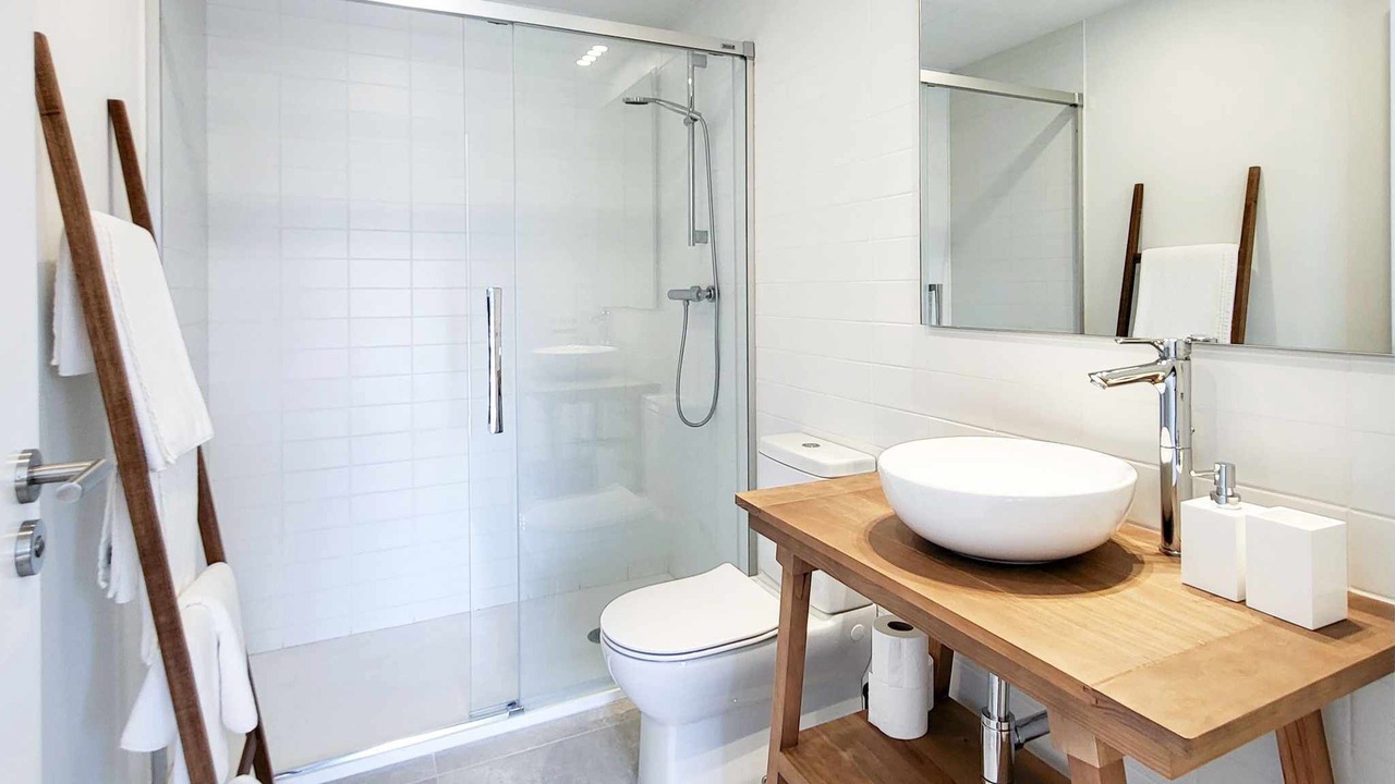 Photo of Bathroom in Razo da Costa