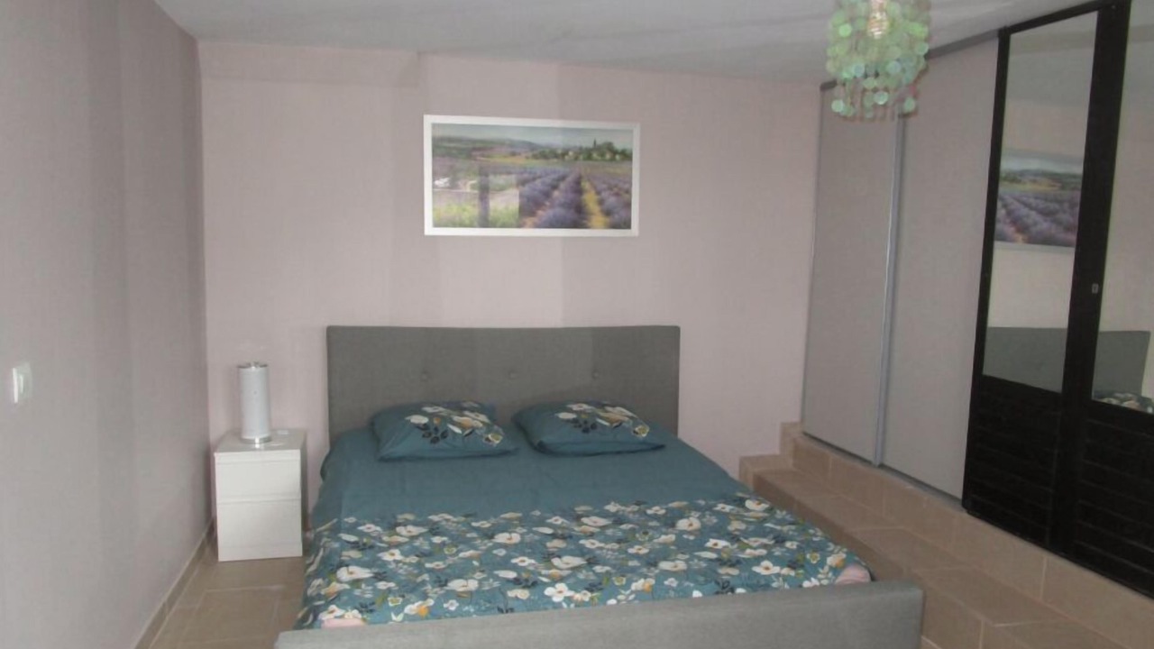 Photo of Bedroom in Carnoux-en-Provence