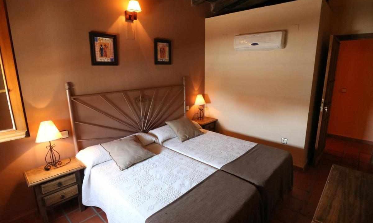 Photo of Bedroom in Zarza de Granadilla