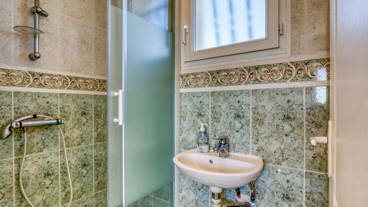 Photo of Bathroom in Saint-Gely-du-Fesc
