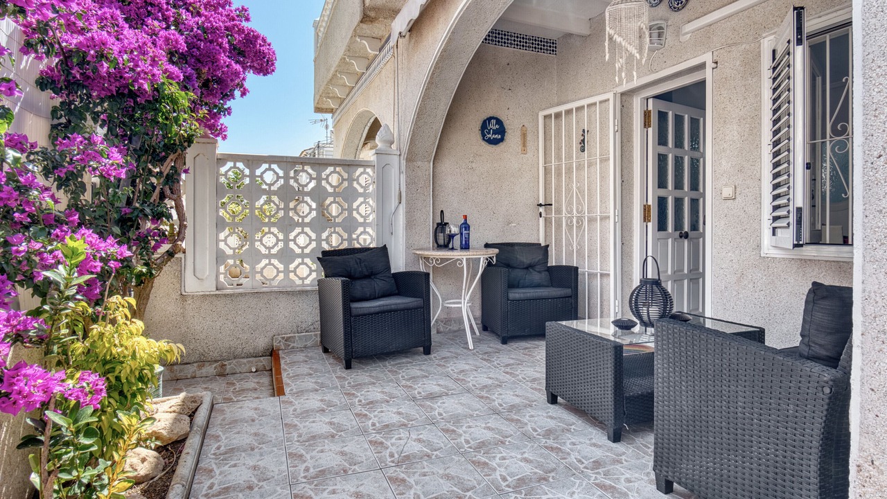 Photo of Patio Balcony in Los Altos