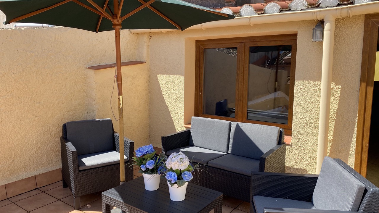 Photo of Patio Balcony in Montblanc