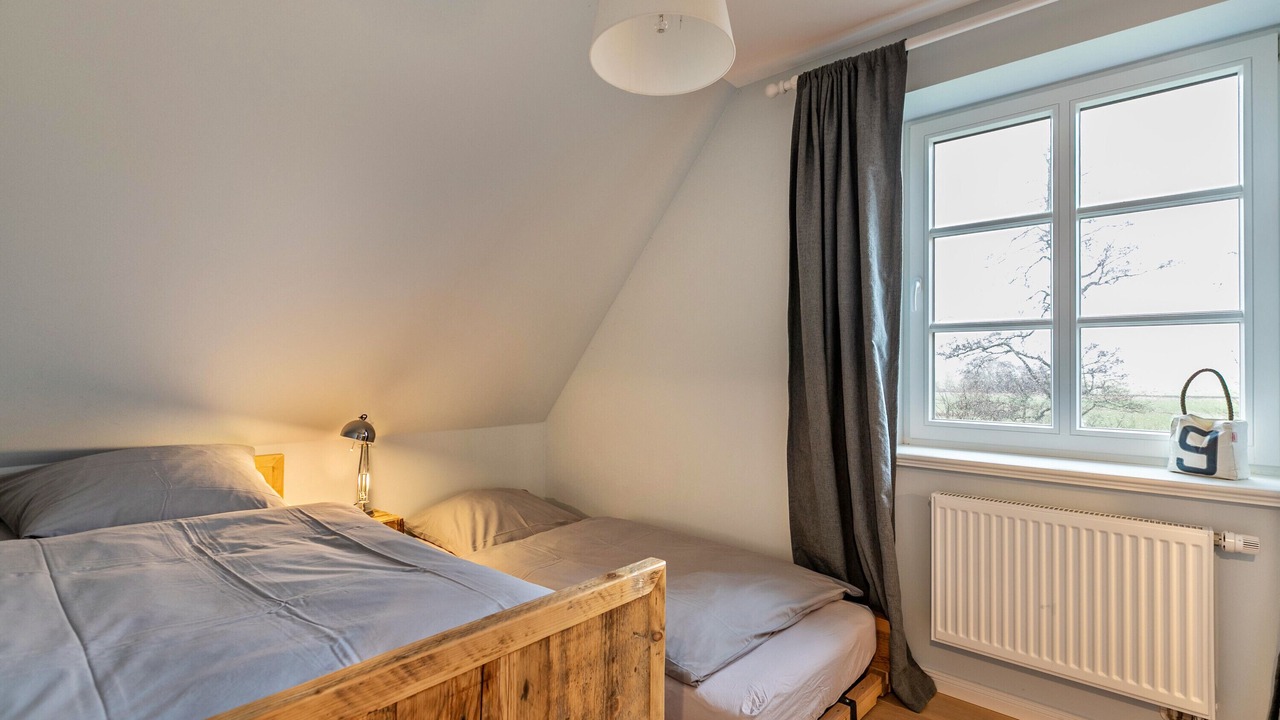 Photo of Bedroom in Tating