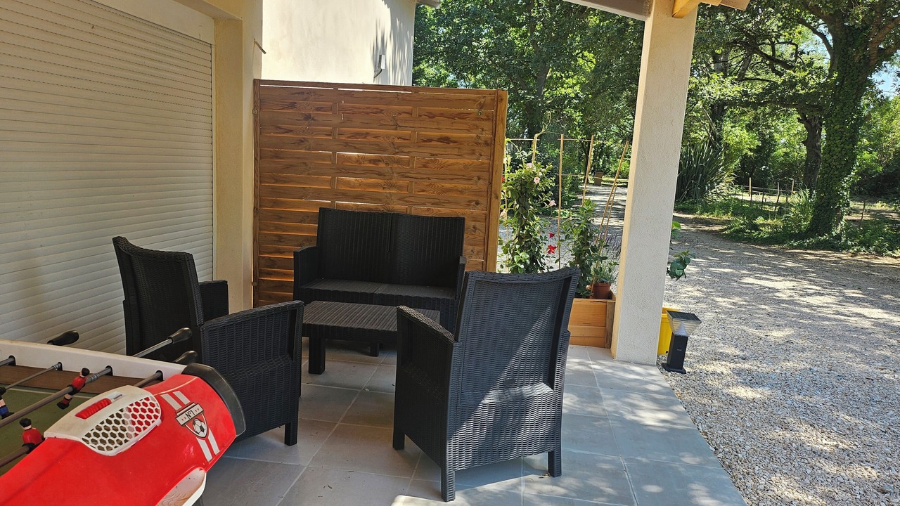 Photo of Patio Balcony in Noves