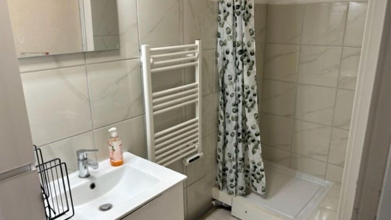 Photo of Bathroom in Noves