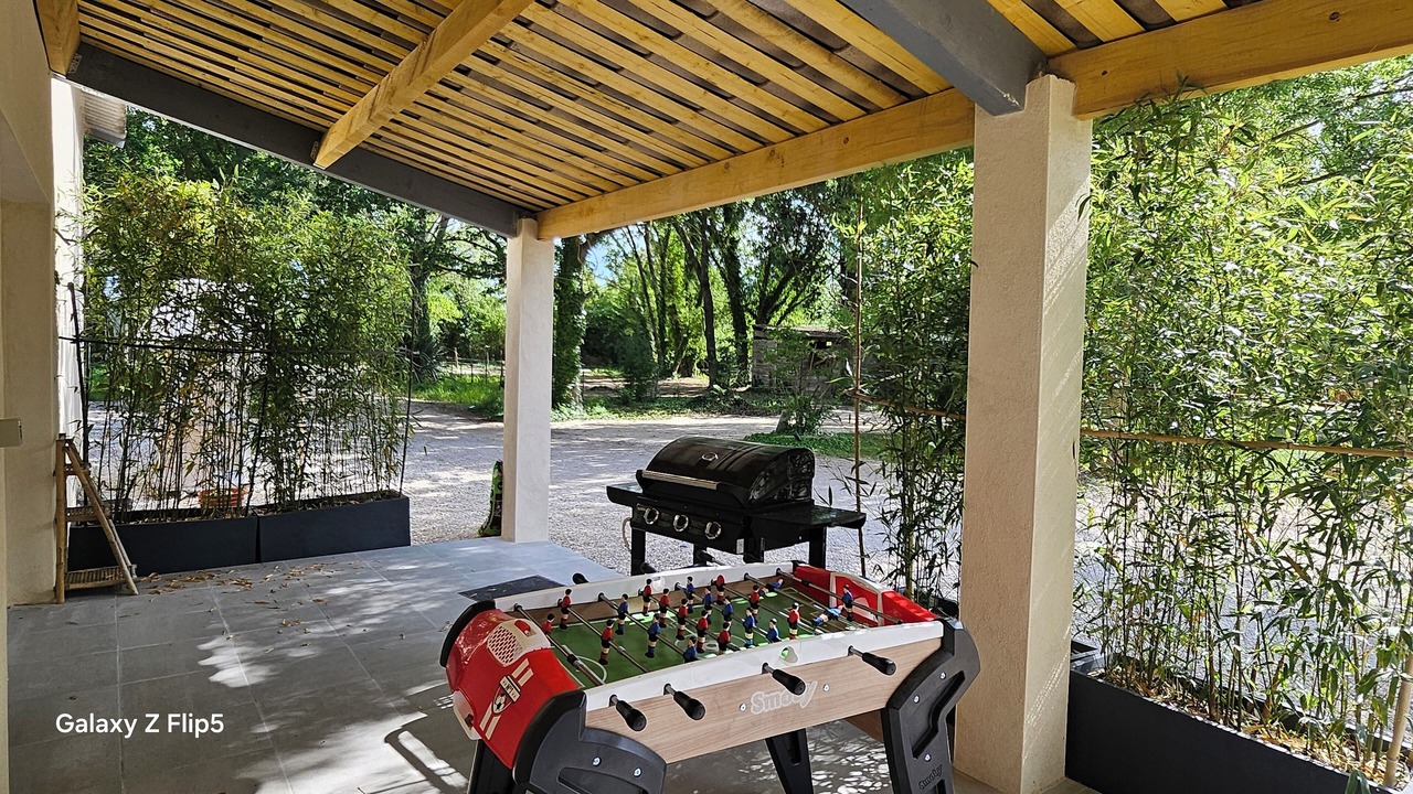 Photo of Patio Balcony in Noves