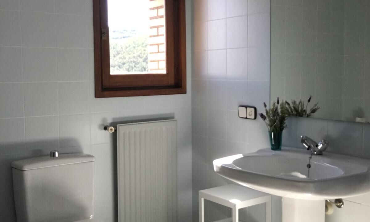 Photo of Bathroom in Boadella i les Escaules