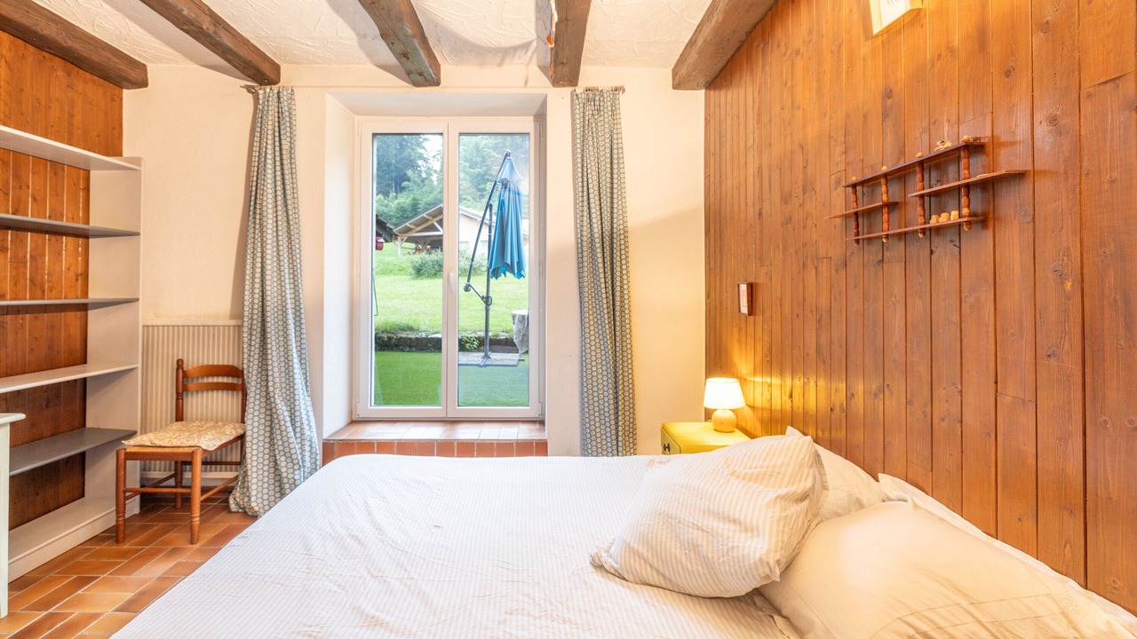 Photo of Bedroom in Araches-la-Frasse