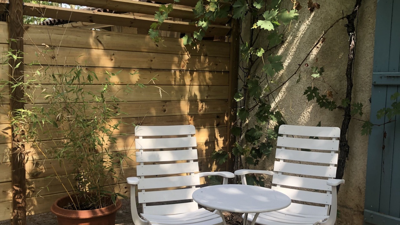 Photo of Patio Balcony in Euzet-les-Bains