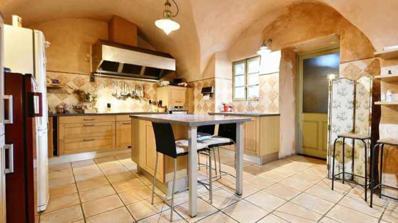 Photo of Kitchen in Arpaillargues-et-Aureillac