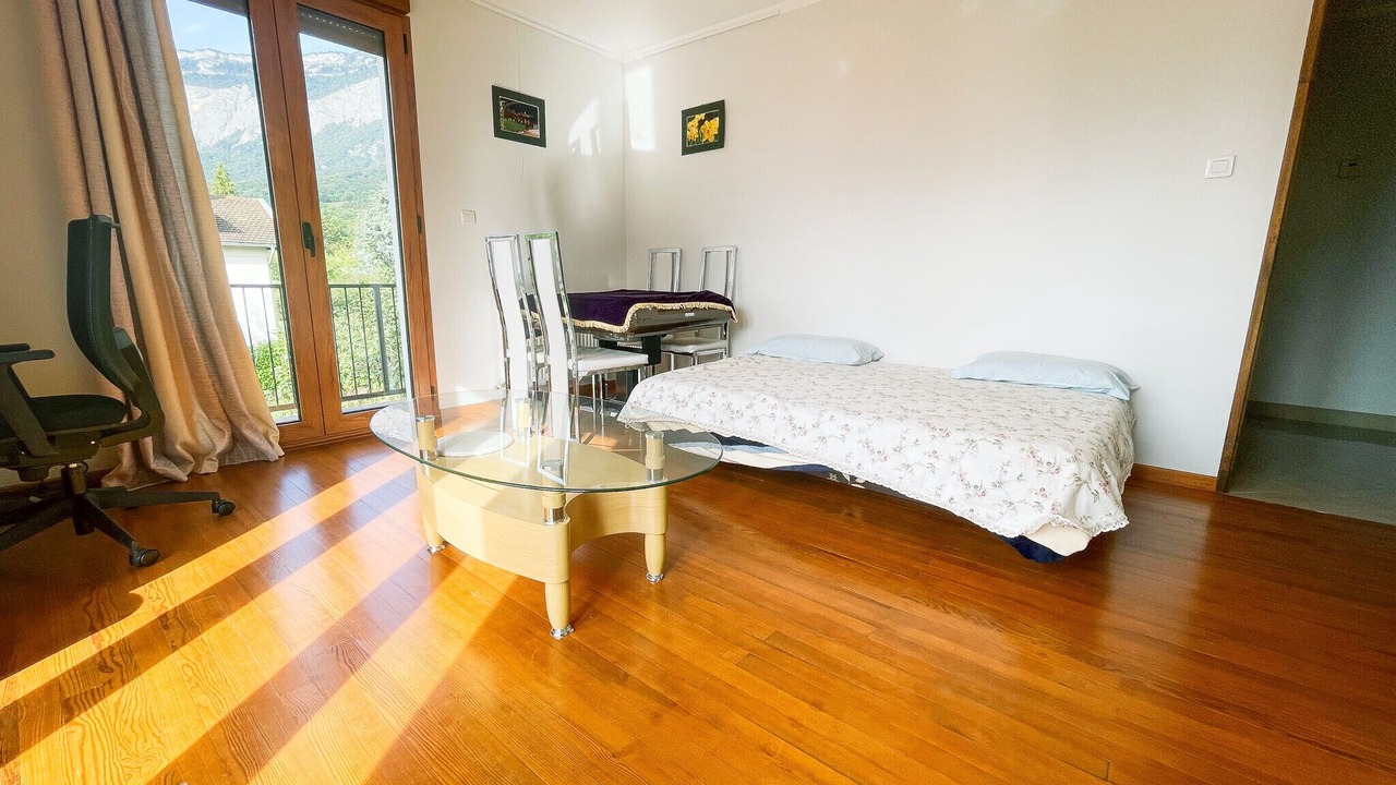 Photo of Bedroom in Saint-Ismier