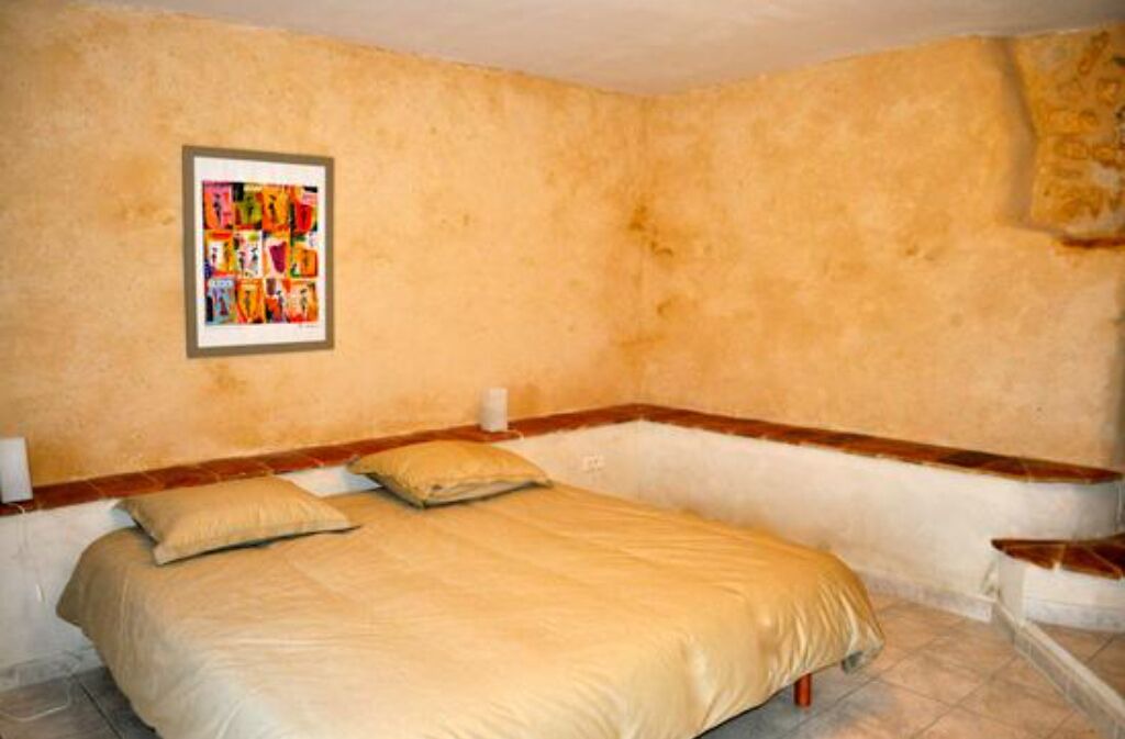 Photo of Bedroom in Sainte-Anastasie