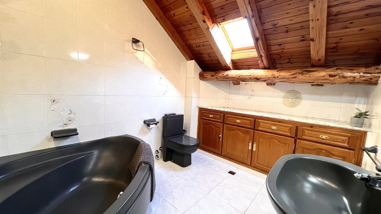 Photo of Bathroom in Sort