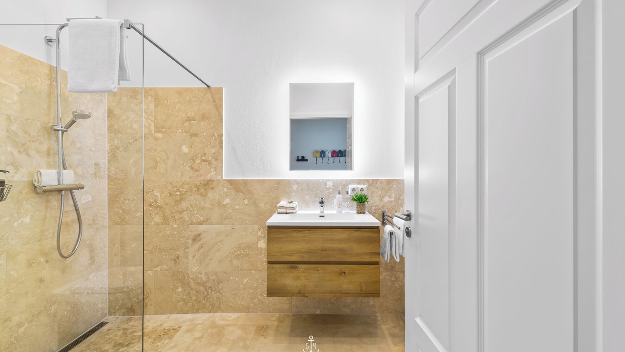 Photo of Bathroom in Hedwigenkoog