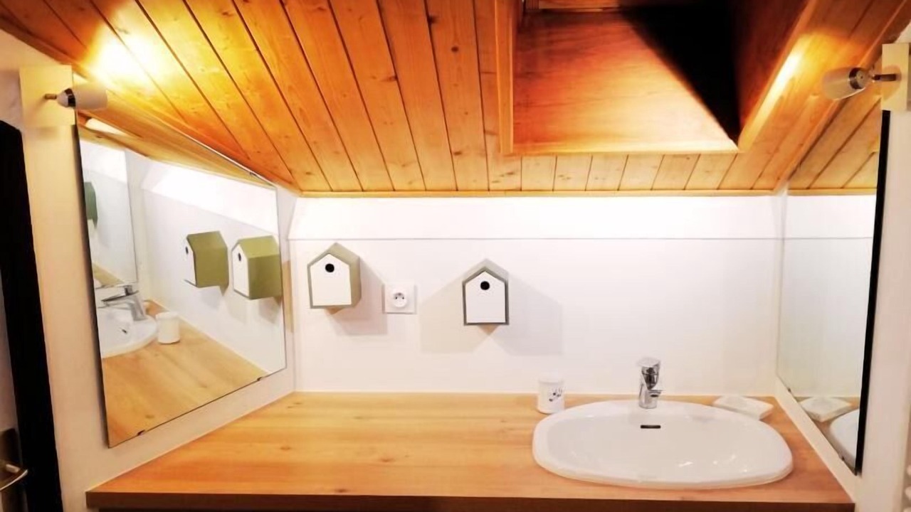 Photo of Bathroom in Lelex