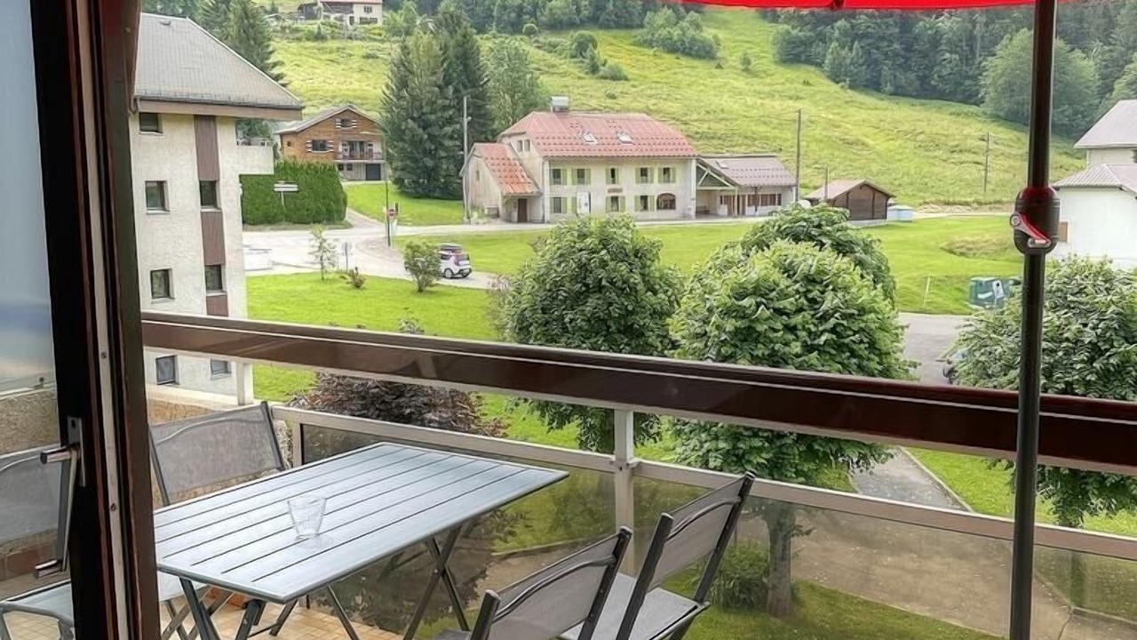 Photo of Outdoor in Lelex