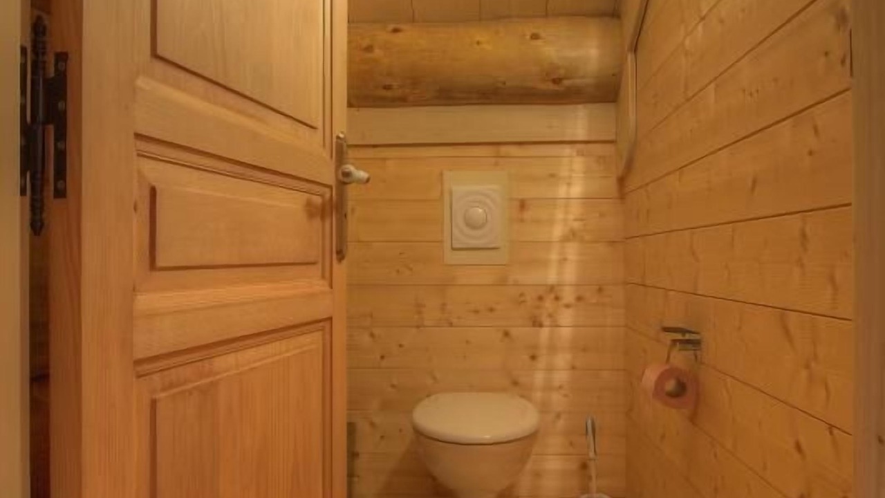 Photo of Bathroom in Lelex