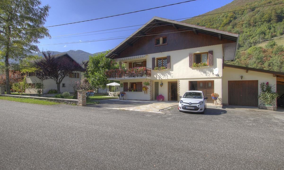 Photo of Outdoor in Chezery Forens