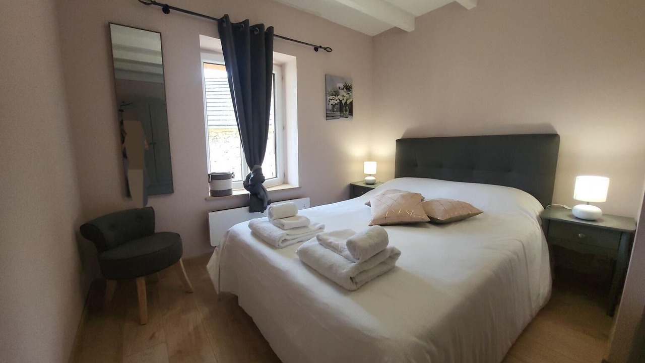 Photo of Bedroom in Ceyzerieu