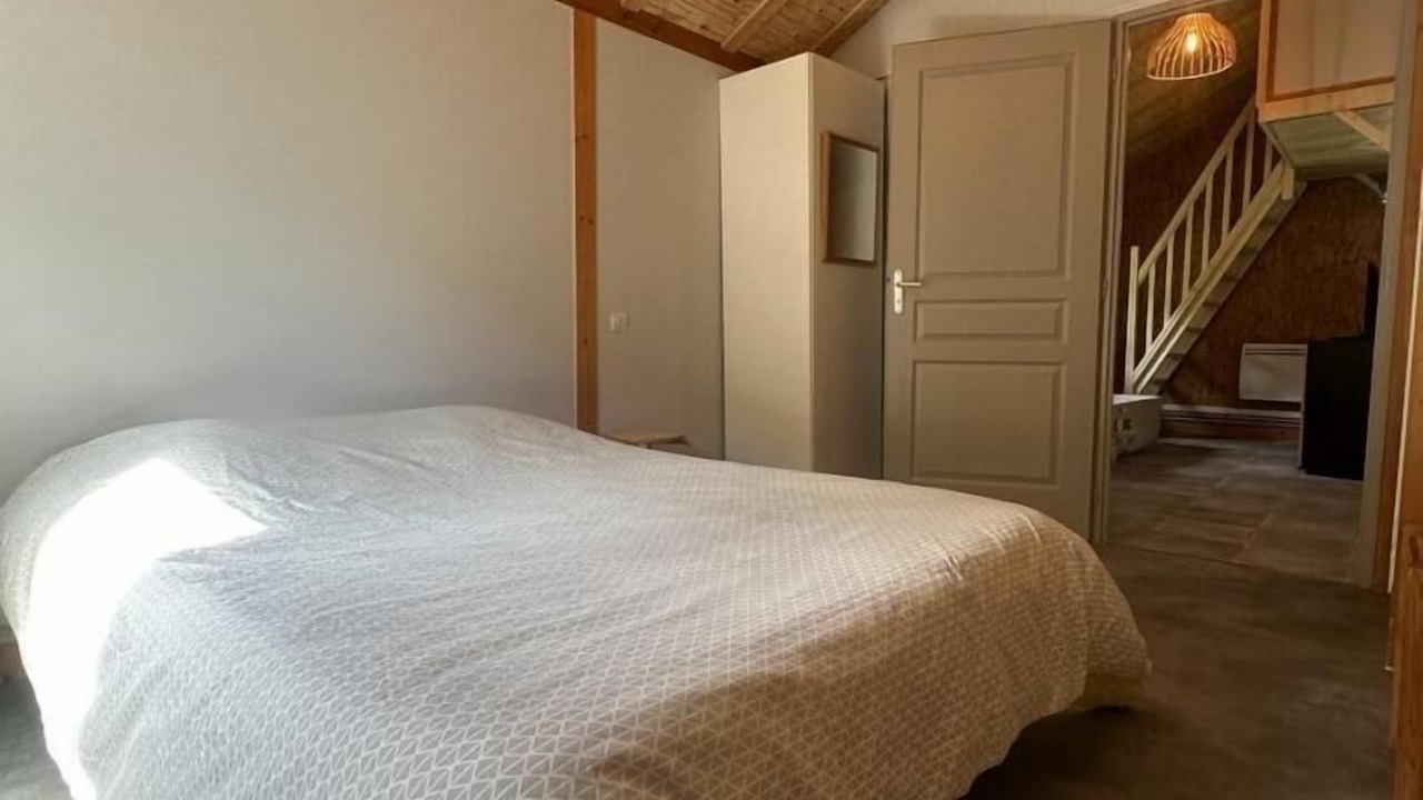 Photo of Bedroom in Chaley