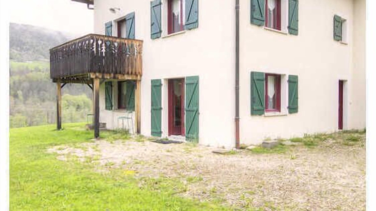 Photo of Outdoor in Lelex