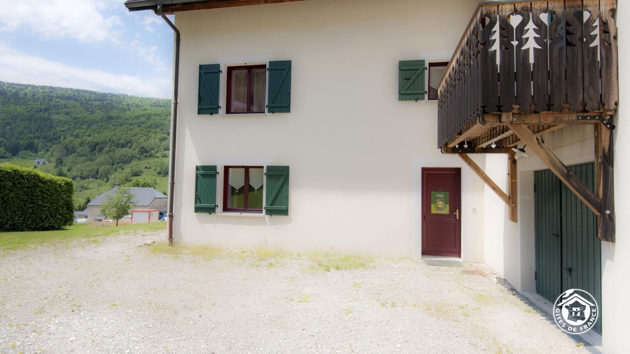 Photo of Outdoor in Lelex