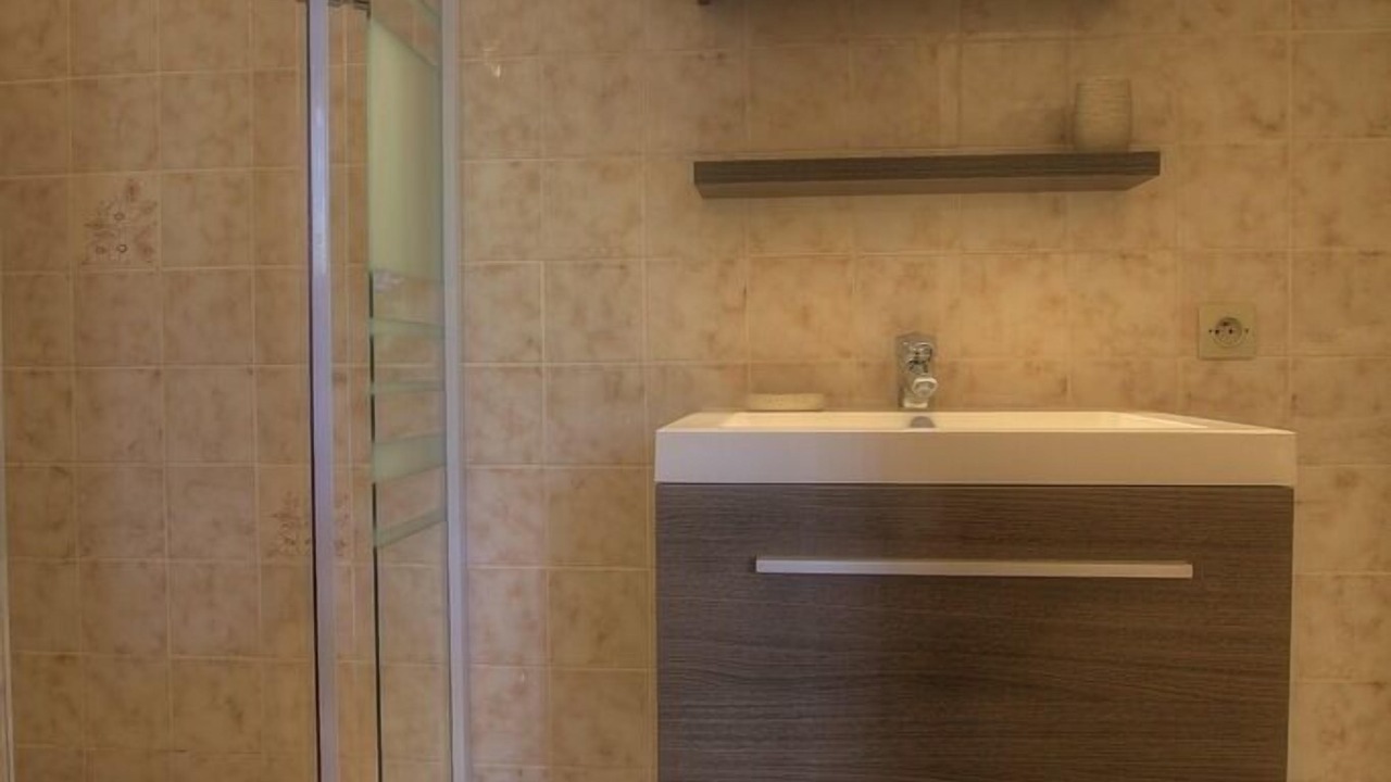 Photo of Bathroom in Montanges