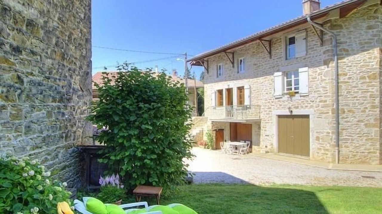 Photo of Patio Balcony in Rives de l'Ain - Pays du Cerdon