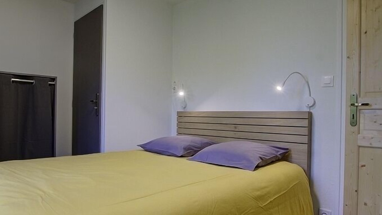Photo of Bedroom in Cormaranche-en-Bugey