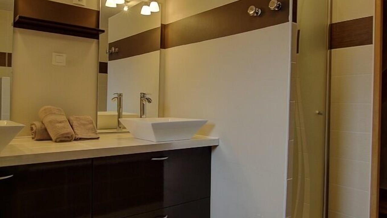 Photo of Bathroom in Outriaz
