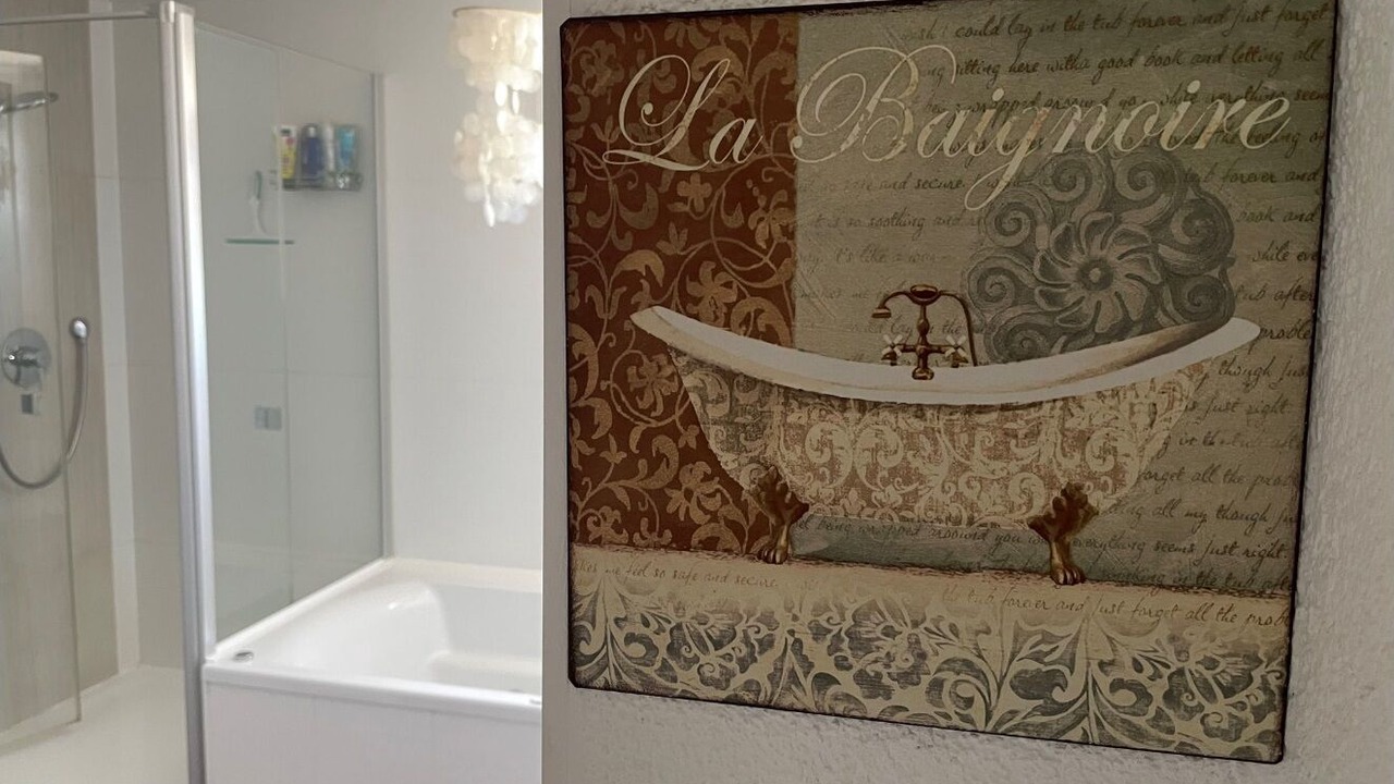 Photo of Bathroom in Maintal