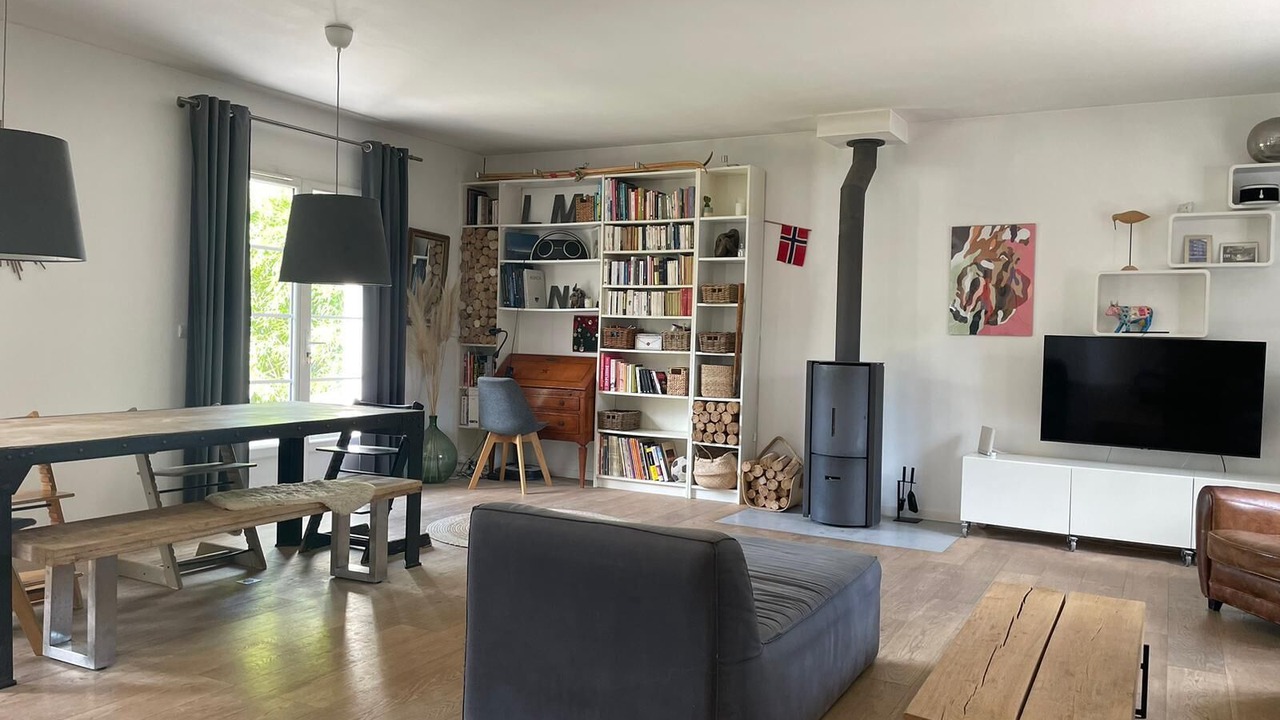 Photo of Livingroom in Chateauneuf-le-Rouge