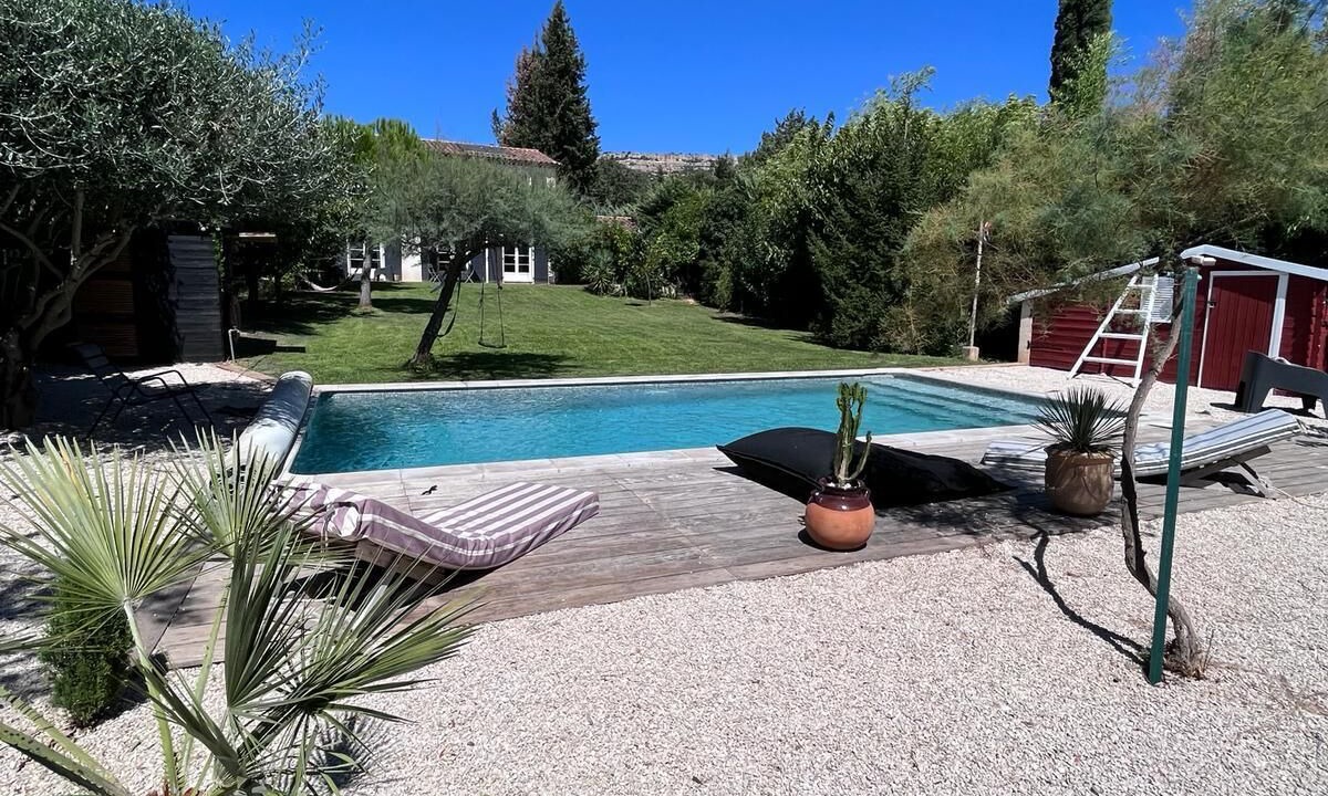 Photo of Outdoor in Chateauneuf-le-Rouge