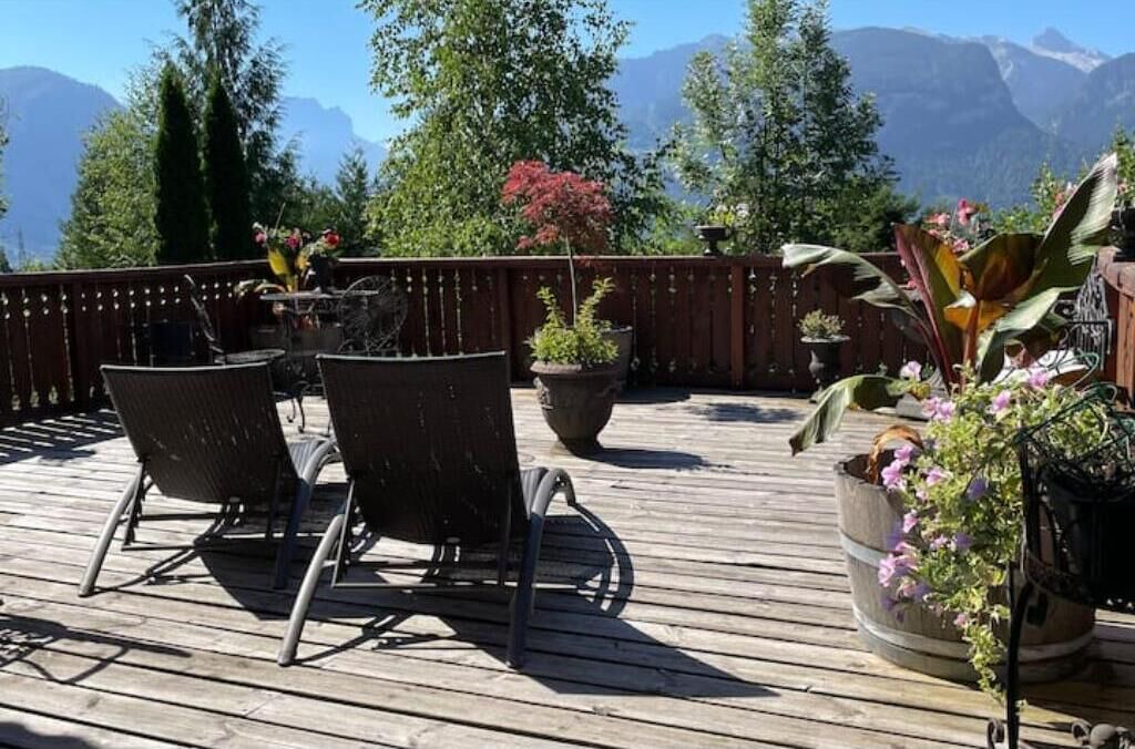 Photo of Patio Balcony in Chatillon-sur-Cluses