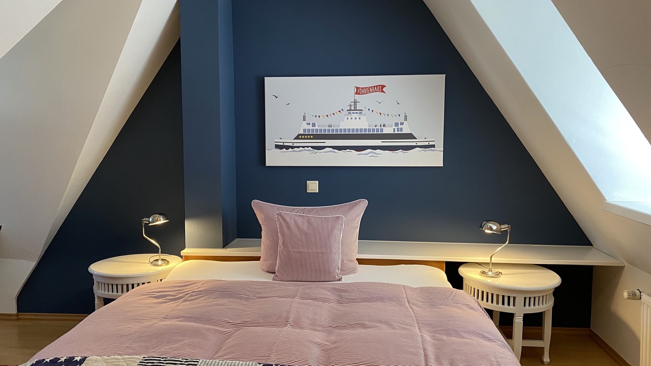Photo of Bedroom in Midlum