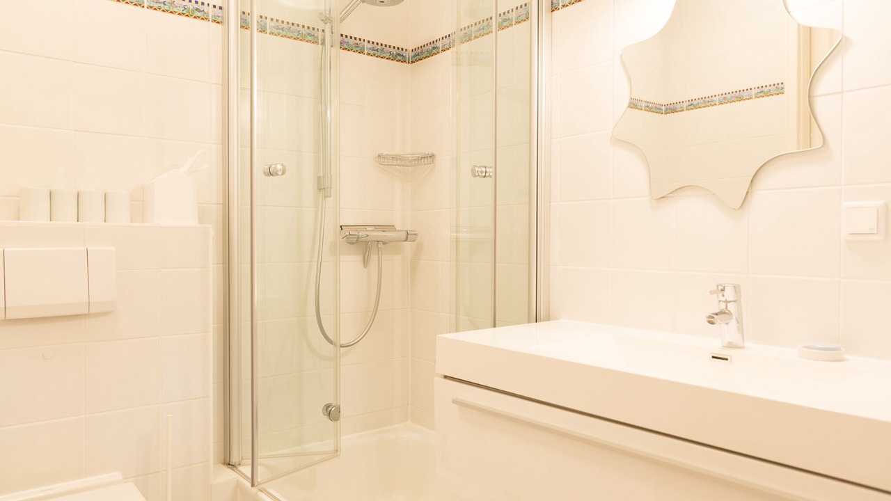 Photo of Bathroom in Midlum
