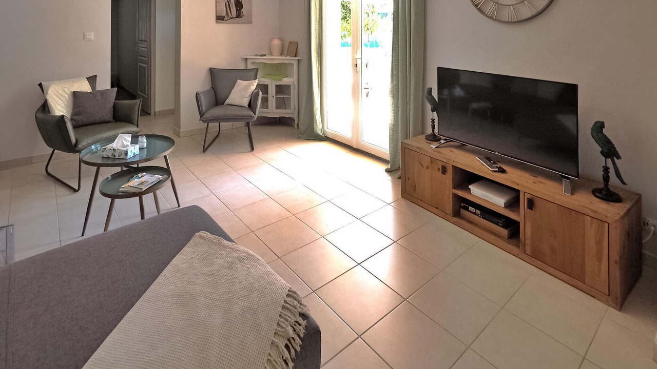 Photo of Bedroom in Paradou