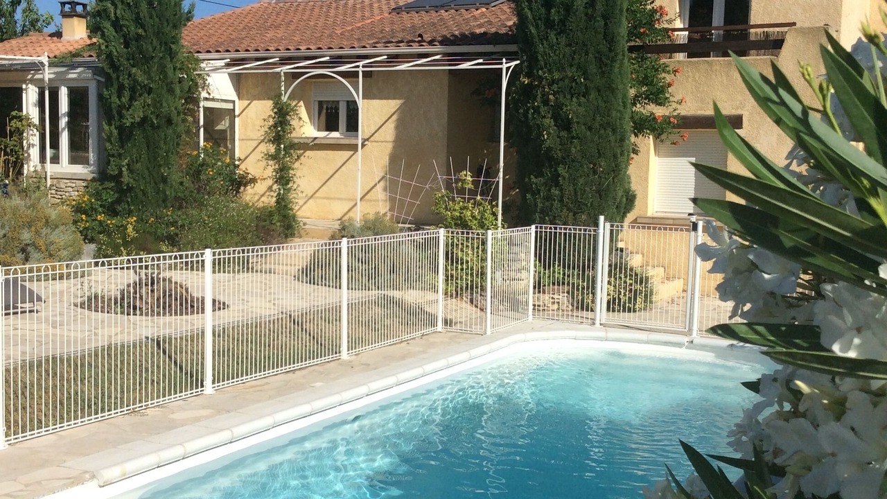 Photo of Outdoor in Saint-Saturnin-les-Avignon